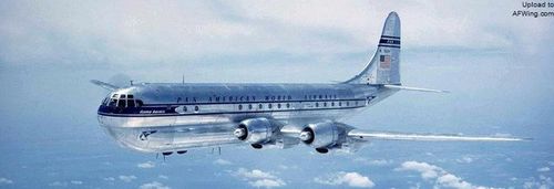 波音377"同温层巡航者"客机的设计基于b-29轰炸机,为了增加客舱容积