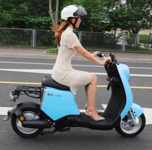 3款能上牌的电动车,最大的续航130公里,价格2500元起