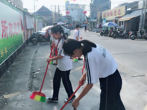 陆丰市碣石镇皇宫小学开展文明校园及周边环境整治"一月一测评"