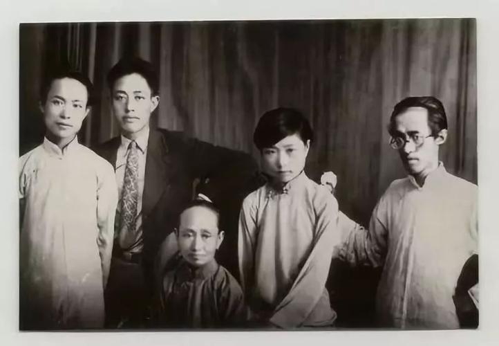 沈从文:母亲告诉我做男子极不可少的决断