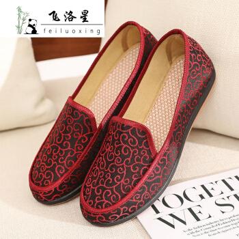 老年人布鞋女一脚蹬老北京春秋女款老人软底百搭圆头绣花奶奶布面单鞋