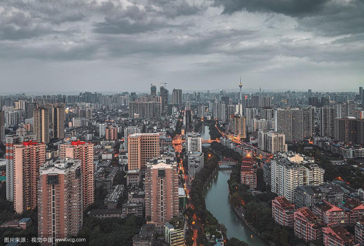成都市成华区猛追湾街道339电视塔夜景