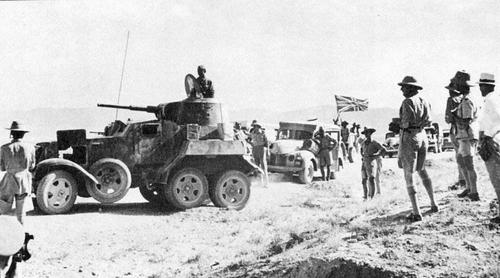 英国列和苏联装甲车ba-10在伊朗. 9月1941年度