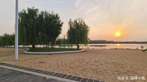 孝妇河湿地公园阳光沙滩