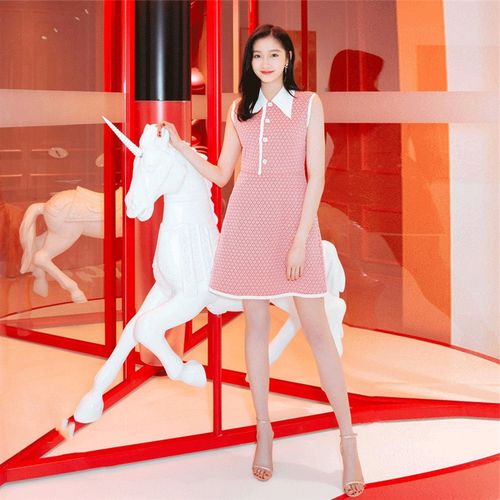 2021新款关晓彤明星同款高贵名媛小香风粉色连衣裙年会小礼服女