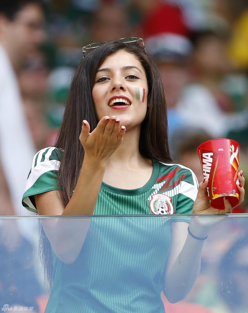 世界杯第17比赛日美女合集