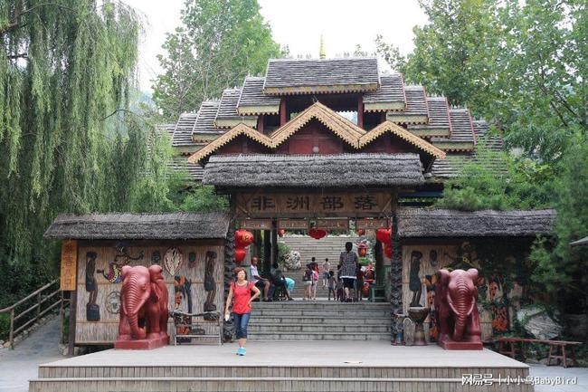 九顶塔中华民俗欢乐园很有文化底气,参观以后特有感觉