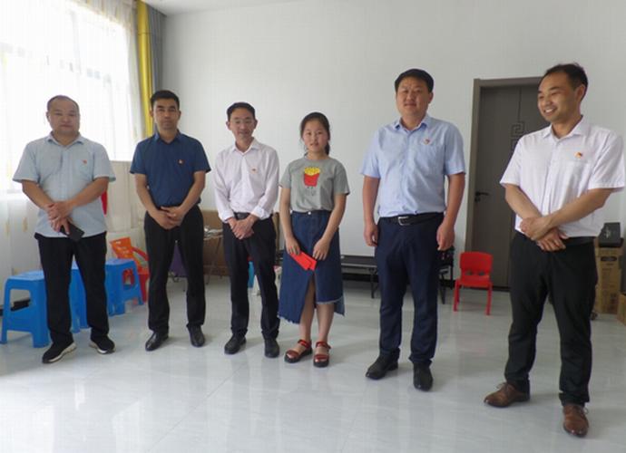 界首市泉阳镇开展走访慰问留守儿童活动