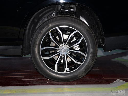 比亚迪s7 2015款 2.0tid at尊贵型(7座)--轮胎整体(后轮) / 143