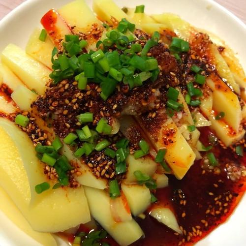 茼颜做的四川凉粉