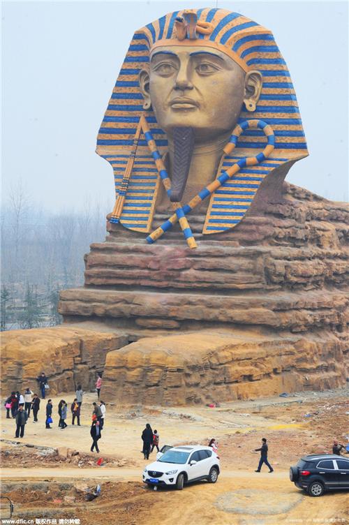 安徽滁州"山寨狮身人面像"成旅游热点 游客慕名争睹风采