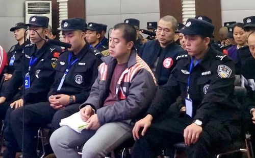 通辽黑老大"留住"覆灭记:砍杀开辟发财血路