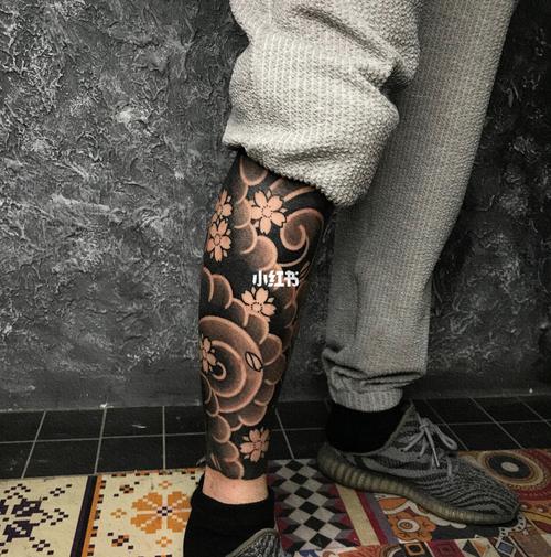 日式老传统花腿纹身_纹身_樱花_五马街自由行热门攻略