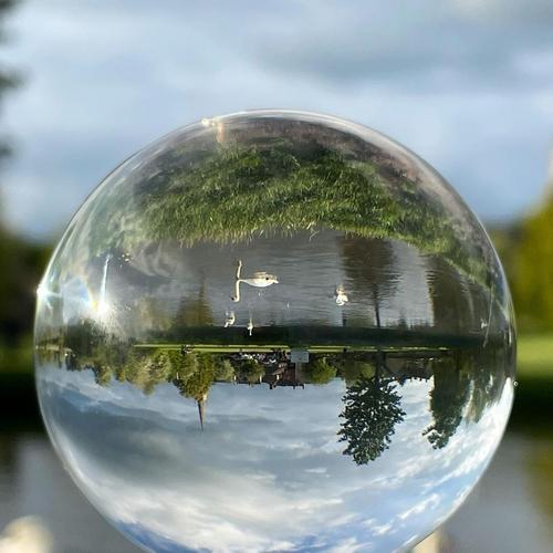 水晶球,发现另一个美丽世界!