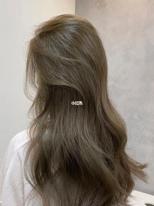 2022染什么发色_发色_时尚_发型