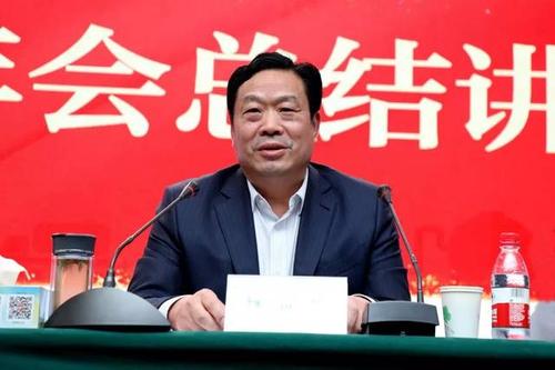 山东临沂第一富豪:19岁便创业开公司,如今身价176亿
