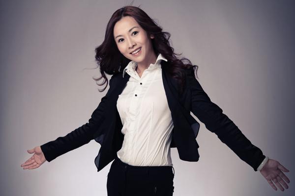 领导人和经销商,剩下的一部分由赵洋带领于2013年成立了易健点石系统