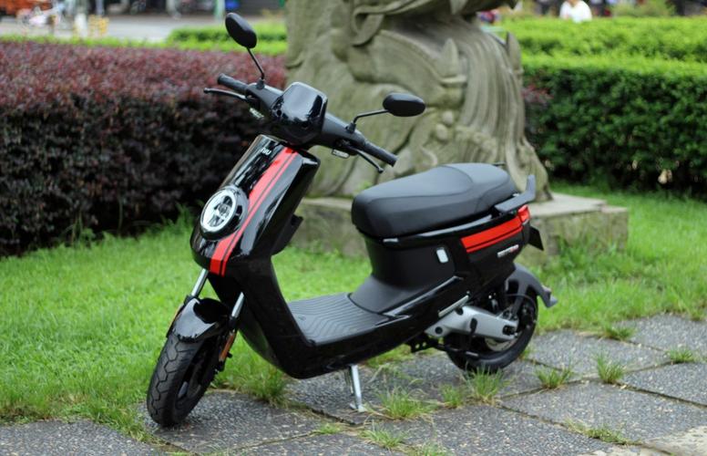 为何在日本几乎见不到电瓶车?或是这些原因所致