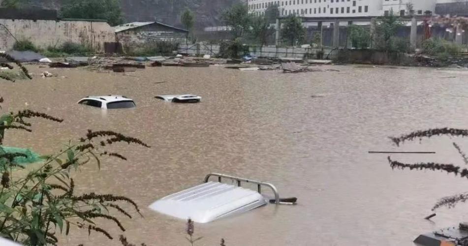 陕西局地有大暴雨!安康镇坪启动一级应急响应!长安区小峪口道路已抢通