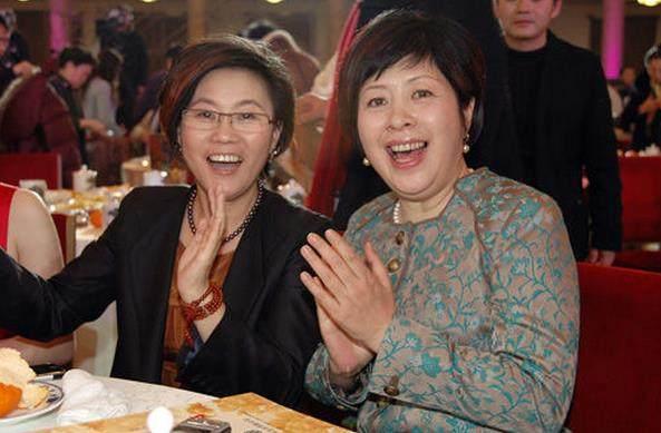 女导演李少红,捧红多位当红明星,当年死乞白赖追老公