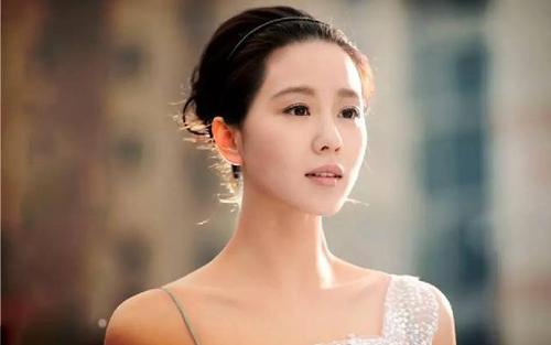 蓝朋友报到:刘诗诗吊威亚脖子意外被勒 看了画面都觉得后怕00:49