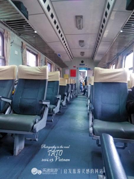 双层火车座位图软座 454x605   81kb   jpeg