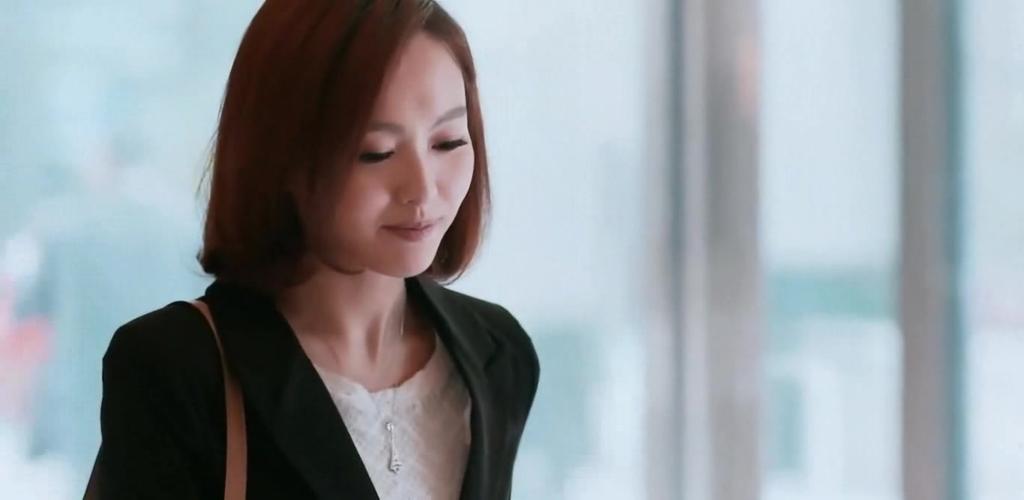 开房就给转正,色狼上司欲潜规则大四美女实习生