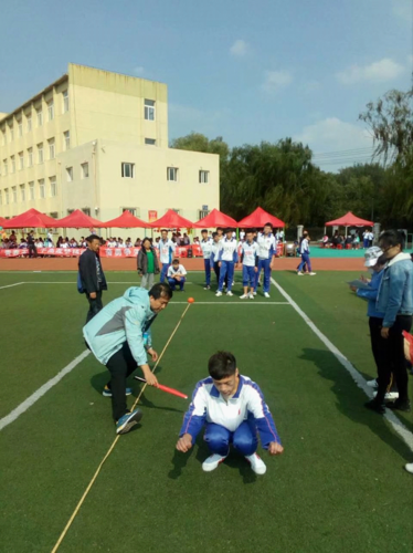 千山高中秋季运动会报道