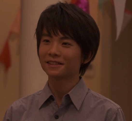 日剧一吻定情2长大后的裕树和好美的照有吗?