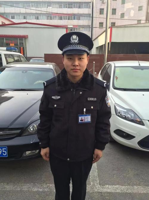 中国人民警察节 | 我们来年继续_警服