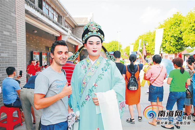 国庆黄金周文昌旅游人旺财旺 旅游总收入1.01亿元