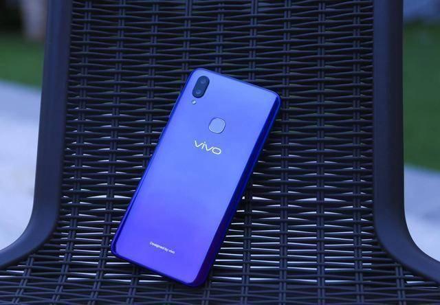 从z1到z3,千元机市场快被vivo z系列玩坏了!