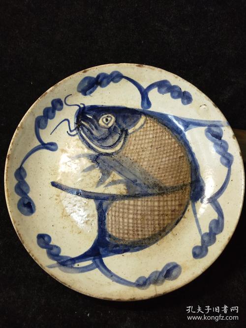 青花鱼纹大盘子