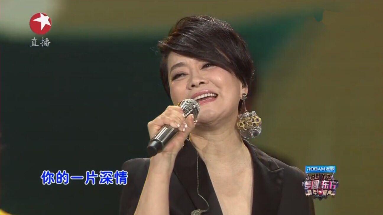 靳东毛阿敏跨界完美组合演绎经典串烧,重温80年代温暖记忆