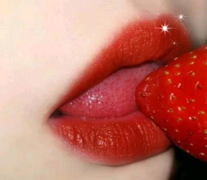 女生想拥有"樱桃嘴"?这3个习惯不能有,不然迟早变"火锅唇"!