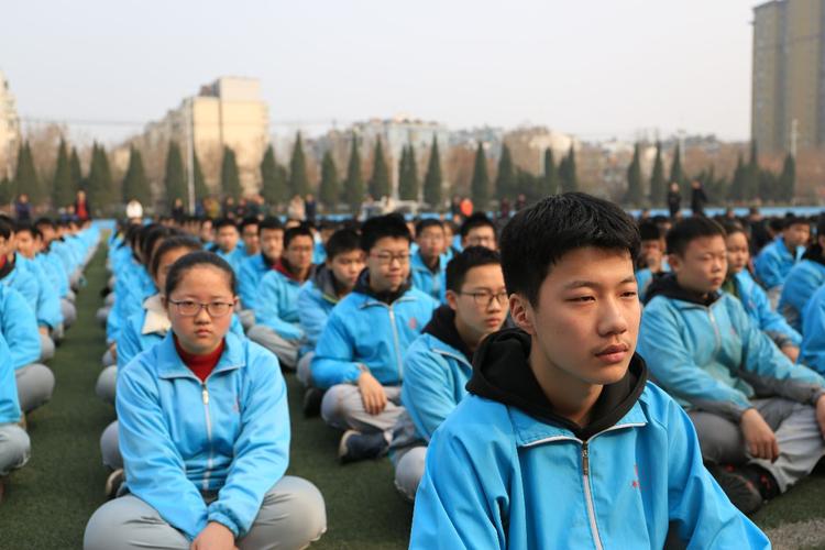 枣庄十五中2019年中考百日冲刺誓师大会