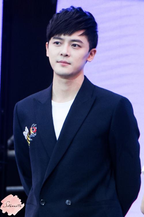 付辛博半暖时光