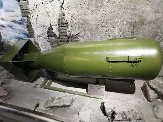 原创以色列核设施遭导弹袭击!前工程师曾爆料:35年前就能造200核弹