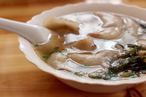 猪油的香,馅料的鲜,芋饺皮的嚼劲,让人回味无穷