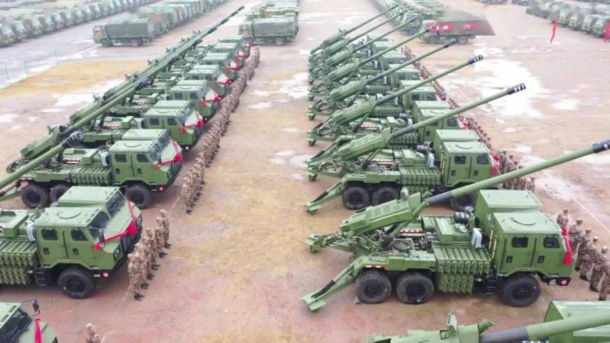 新型155毫米车载加榴炮列装第83集团军某旅