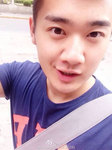 帅哥图片采集到帅哥图片大木讷