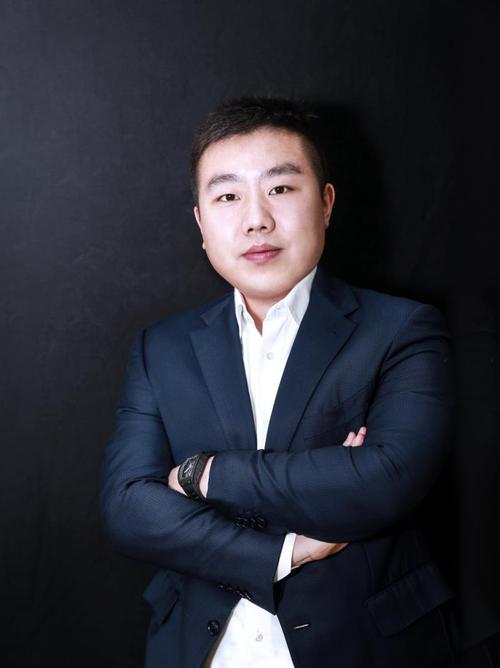 (福星惠誉广州区域公司董事长,福星智慧家董事长谭奇材)