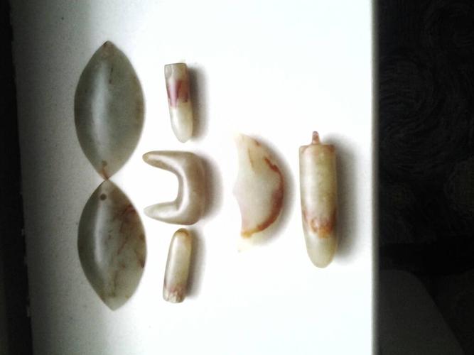 金缕玉衣的低端版本,九窍玉塞,有知道的吗