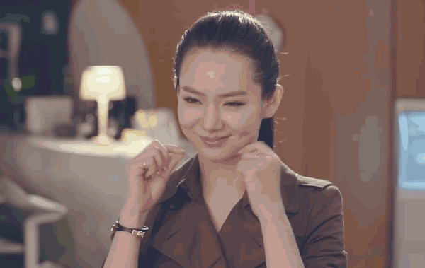 戚薇如今真美出新高度,绝对是时尚界又一扛把子!