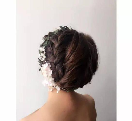 流行的短发新娘造型来一波,美不胜收!_发型