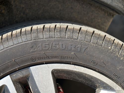 昌河q35 2016款 精英版1.5l自动炫智版--轮胎规格尺寸(前轮) / 101