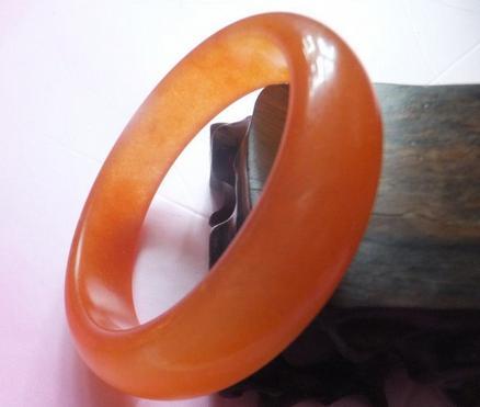 金丝玉手镯是真是假的辨别常识