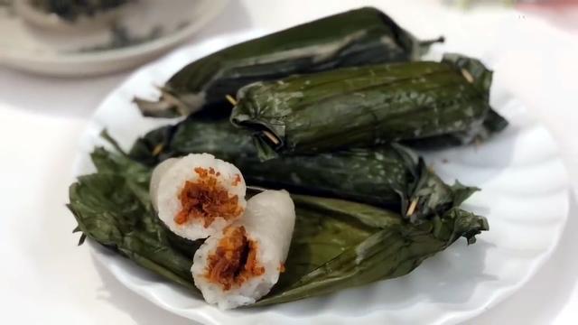 虾米糯米饭卷:又香又辣,软糯开胃,做法简单,一看就会! 所需食材