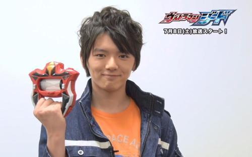 第四名捷德奥特曼人间体扮演者滨田龙臣扮演者253票,第五名大怪兽