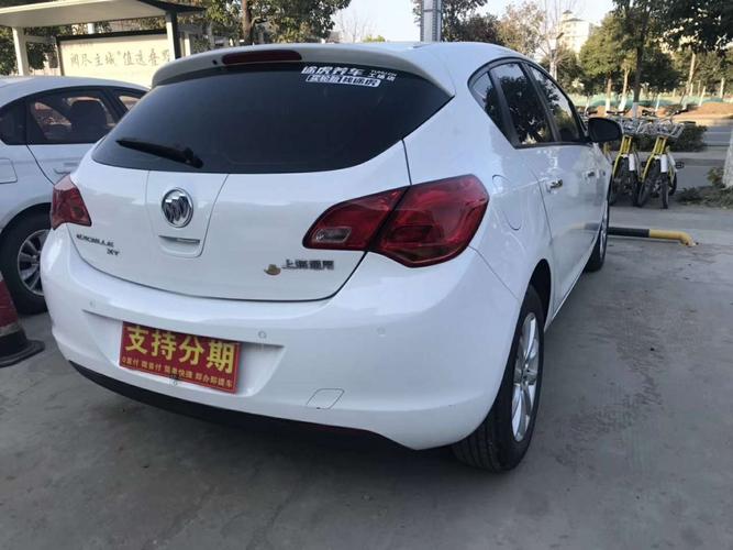 13年别克英朗,1.6自动天窗真皮座椅,美女一手车